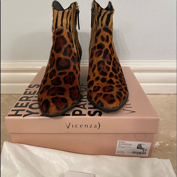 Vicenza real hair/ leather boots. Excellent condition. Size 37 US 8 from Brazil - Picture 2 of 6